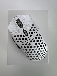 Finalmouse Starlight 12 Pegasus - Medium - Open Box - Picture 1 of 9