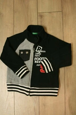 Chaqueta Benetton niños talla 4-5 usada en excelente estado Foto 1 de 2