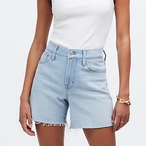 Madewell Perfect Vintage Jean Short in Fitzgerald Wash Raw Hem 25 - Picture 1 of 7