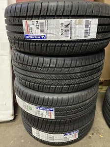Set Of 4 MICHELIN Pilot Sport A/S 4 225/45R18XL 95Y New - Picture 1 of 4