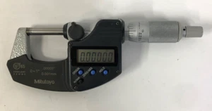 Mitutoyo 293-340 Digimatic Outside Micrometer, 0-1"/0-25mm Range, .00005"/.001mm - Picture 1 of 3