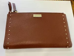 Neu ohne Etikett Kate Spade große Malea West Street Port braune Leder-Geldbörse mit Nieten - Bild 1 von 7