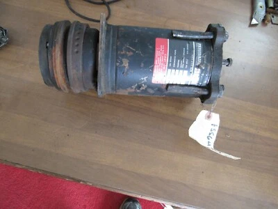 1965 1966 1967 1968 1969-72  pontiac gto bonneville  air conditioning compressor - Image 1 of 4