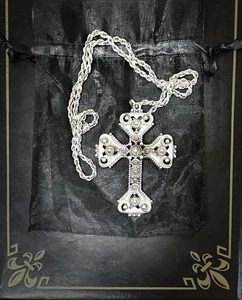 Vintage Sarah Coventry Cross Pendant Necklace Florentine Gothic Limited Edition - Picture 1 of 2