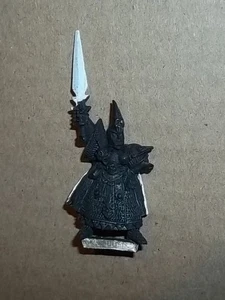Warhammer Fantasy Dark Elf Champion #2 METAL OOP - Picture 1 of 2