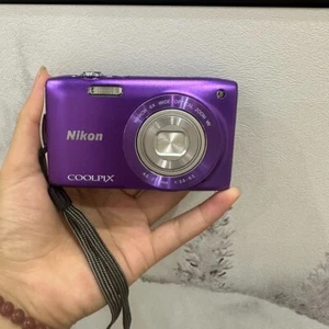 Nikon COOLPIX S3300 Digital Camera 1080pHD Video Recording Built-in Flash Purple - Picture 1 of 8