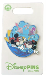 Disney Parks Mickey & Minnie’s Runaway Railway Ocean Scene Pin New With Card - Picture 1 of 3
