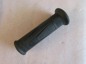Triumph 765RS 765 Street triple NEW original LH handle-bar grip - Picture 1 of 2