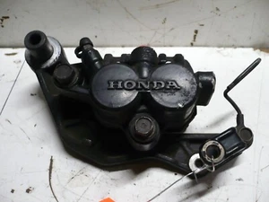 HONDA 84 1984 VF700C VF 700C MAGNA FRONT LEFT BRAKE CALIPER OEM - Picture 1 of 10
