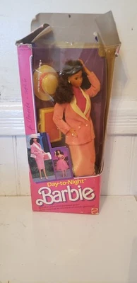 美泰 1984 日夜芭比娃娃(全新)(原包装盒有些损坏) — 第 1/3 张图片