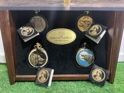 Juego de 4 relojes de bolsillo Franklin Mint "Spirit of the Wolf" vitrina original Foto 1 de 4