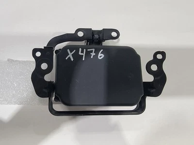 16 17 18 19 Lexus RX ES 8821006020  Cruise Control Radar Sensor OEM - Image 1 of 4