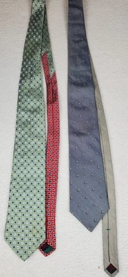 批量 2 件 - 复古 Tommy Hilfiger 美国制造几何丝绸领带 — 第 1/4 张图片