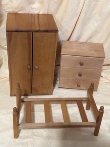 Lotto set camera da letto vintage Strombecker bambola armadio armadio altro comò letto - Foto 1 di 24