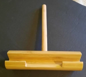 Levenger Nantucket Bamboo Wood iPad Stand AD6665 Luxury Office. NEW. - Picture 1 of 3