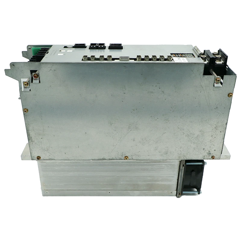 Servoaccionamiento usado 1 año de garantía MIV0405A-1-B5 OKUMA MIV0405A1B5 Foto 1 de 4