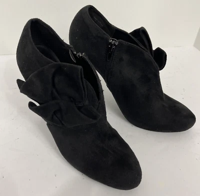 Call It Spring Aubina Black Faux Suede Ruffle Bordeaux Heels Womens Size 7.5 - Image 1 of 4