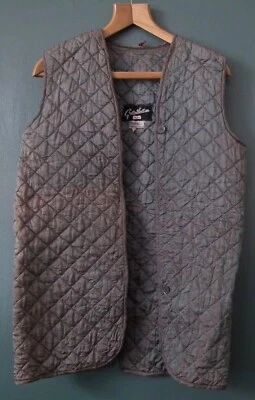 Vintage 1950s GRANTHAM green country gilet women's bodywarmer S M Tropal quilted - Image 1 of 4