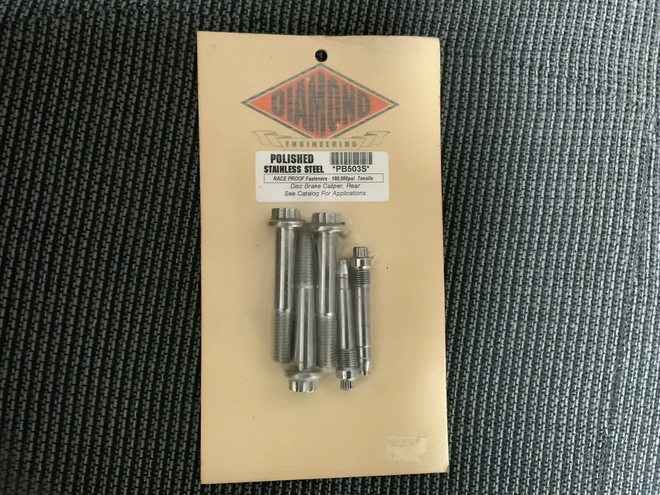 KIT DE PERNOS PINZA TRASERA HARLEY DIAMOND ENGINEERING PB503S 12 PUNTOS DOBLE LEVA Foto 1 de 1
