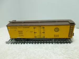 Trix Twin Railroad TTR OO Gauge American Style Fruit Box Car 53687 - Picture 1 of 6