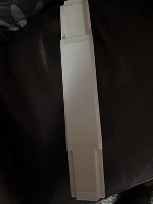Electro -Voice Short Column Speaker Pole For Evolve 50 White - Image 1 of 2
