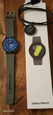 Samsung Galaxy Watch7 L310 44 mm Aluminium Bluetooth Smartwatch grün WLAN  - Bild 1 von 4