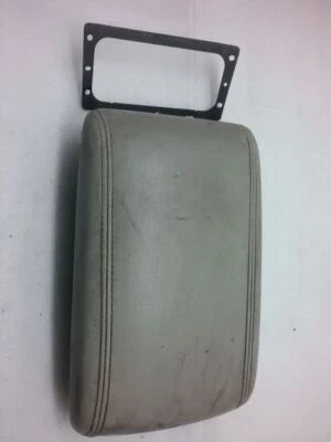 Tapa de consola central de piso solo 07-08 Cadillac DTS 5-1-6RM Foto 1 de 4