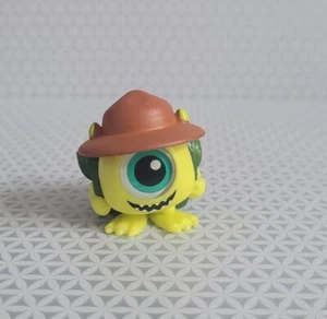 Disney Doorables - Let's Go Around The World Series 1 - Mike Wazowski Camping  - Imagen 1 de 3