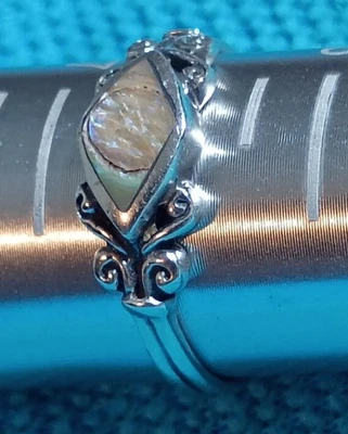 Antique / Vintage Mother of Pearl with Swirls Sterling Silver 925 Ring Size 6.5 - Image 1 of 3