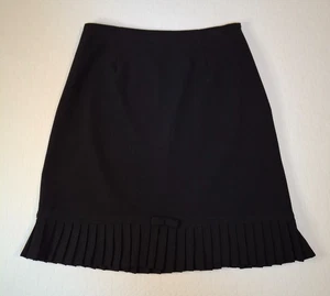 Larry Levine Women's Size 10 Black Skirt Pleated Hem Bow Detail Stretch Side Zip - Picture 1 of 8