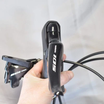 MINT Shimano 105 R7000 ST-R7020 RIGHT/REAR +BR-R7070 2x11 Speed Double Shifter - Image 1 of 4