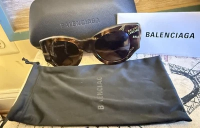 BALENCIAGA BB0070S PARIS CAT 0070 Brown 007 BB Logo Print Chunky Bold Sunglasses - Image 1 of 4
