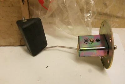 NOS OEM TOYOTA トヨタ Corona Van Wagon RT86V FUEL TANK SENDER UNIT # 83320-29085 - Image 1 of 4