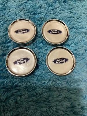 Tapa central Ford Edge 2008-2011 OEM 8H6J-1A096-AA 8E5J-1A096-AA 4 un. Foto 1 de 4