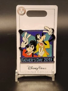Disney Parks 2019 Father's Day LE pin Goofy & Max - Picture 1 of 2