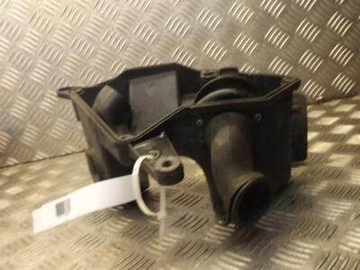 Yamaha XT125 XT 125 1982 Caja de aire Caja de aire Filtro Unidad Sección Foto 1 de 4