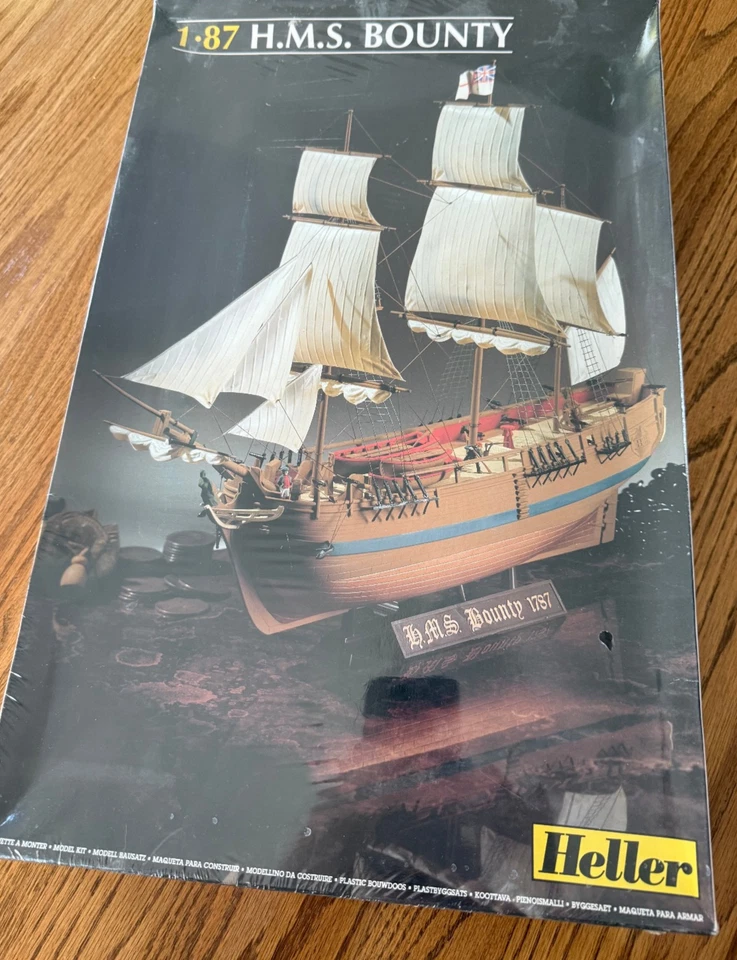 Vintage Heller H.M.S. BOUNTY Ship Boat 1:87 Scale Model Kit 80850 FACTORY SEALED - Image 1 of 1