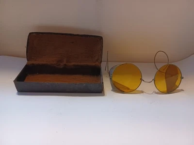 Óculos de segurança vintage amarelo lente malha escudos laterais com estojo original - Imagem 1 de 4