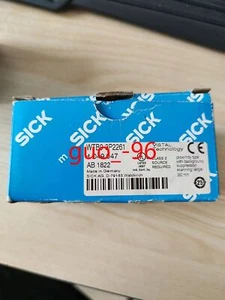 one piece Sick Photoelectric switch sensor WTB9-3P2261 WTB93P2261 - Picture 1 of 4
