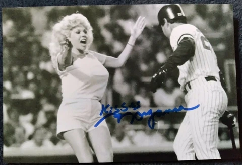 MORGANNA ROBERTS AKA THE KISSING BANDIT SIGNED AUTOGRAPHED 4X6 PHOTO RARE SKETCH Cover