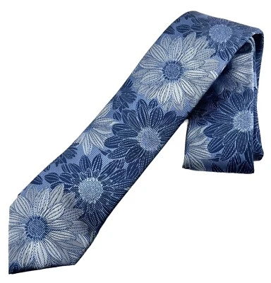 Nueva Corbata Bar III Para Hombre Salar Floral Estampado Azul y Plata 2.5" Seda Mezcla Poli Foto 1 de 4
