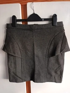 M&S Limited Collection Short Grey Skirt size 10 with back full Zip Detail . - Picture 1 of 3