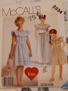 McCall's 2334 Mädchen Kind Cottagecore Sommerkleid Größe 7 ungeschnitten - Bild 1 von 3
