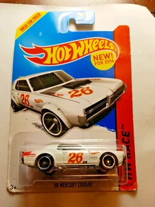 Hot Wheels 2013 HW Race '68 Mercury Cougar #170/250 blanco - Imagen 1 de 3