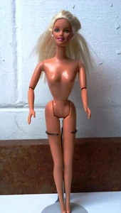 VINTAGE BARBIE 1966 CHINA, ARMS MOVE WITH LEVER, BLONDE, GOOD SHAPE - Picture 1 of 12