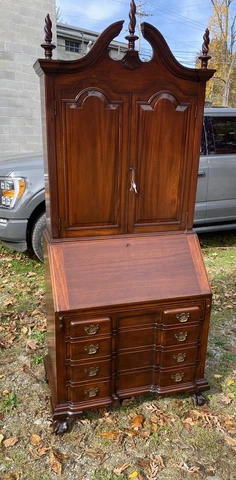 CHARAK MAHOGANY BLOCK FRONT SECRETARY Cover
