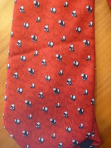 KAILONG PANDA 100% SILK NECK TIE...RED WITH PANDA BEARS..BRAND NEW..HAND MADE - Bild 1 von 3