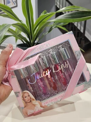 Colección de aceite de labios Paris Hilton de 5 piezas - 5 piezas (0,12 oz cada una) Foto 1 de 3