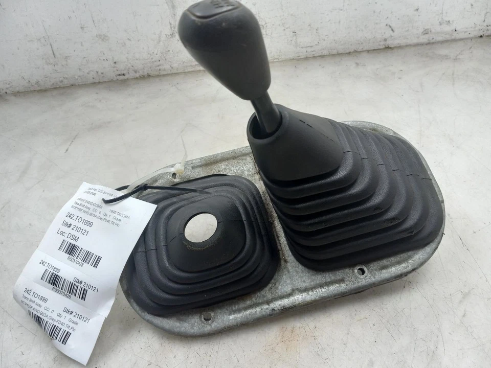 99 丰田 TACOMA 手动变速器 — 第 1/4 张图片
