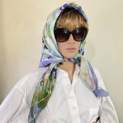 全新带标签 Pavlovo Pasad 俄罗斯 100% 真丝围巾 35 英寸 x 35 英寸花卉蓝色紫色 — 第 1/4 张图片